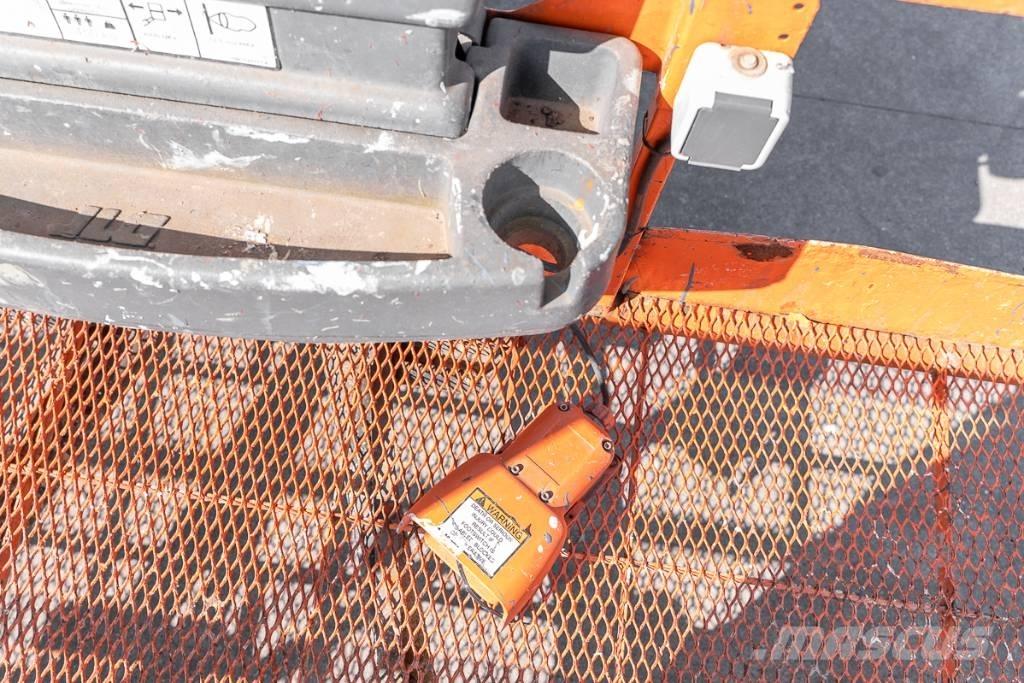 JLG 1500 SJ رافعات سلة تلسكوبية