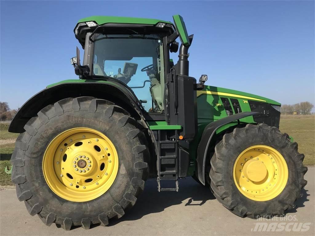 John Deere 7R 310 الجرارات