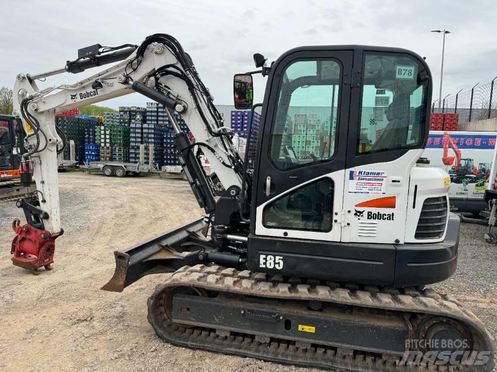 Bobcat E 85 حفارات وسط 7 طن - 12 طن