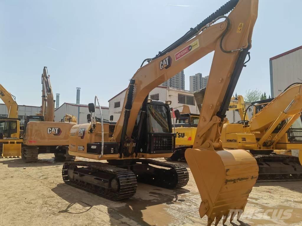 CAT 312 D حفارات زحافة