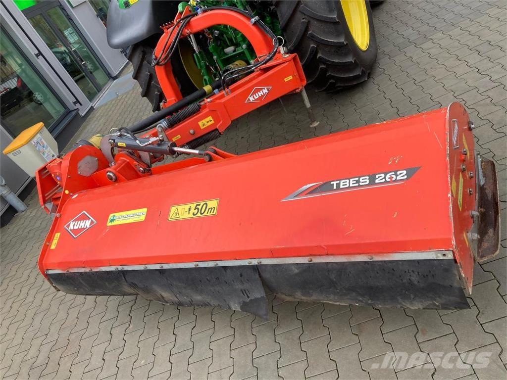 Kuhn TBES 262 جزازات وأغطية المراعي