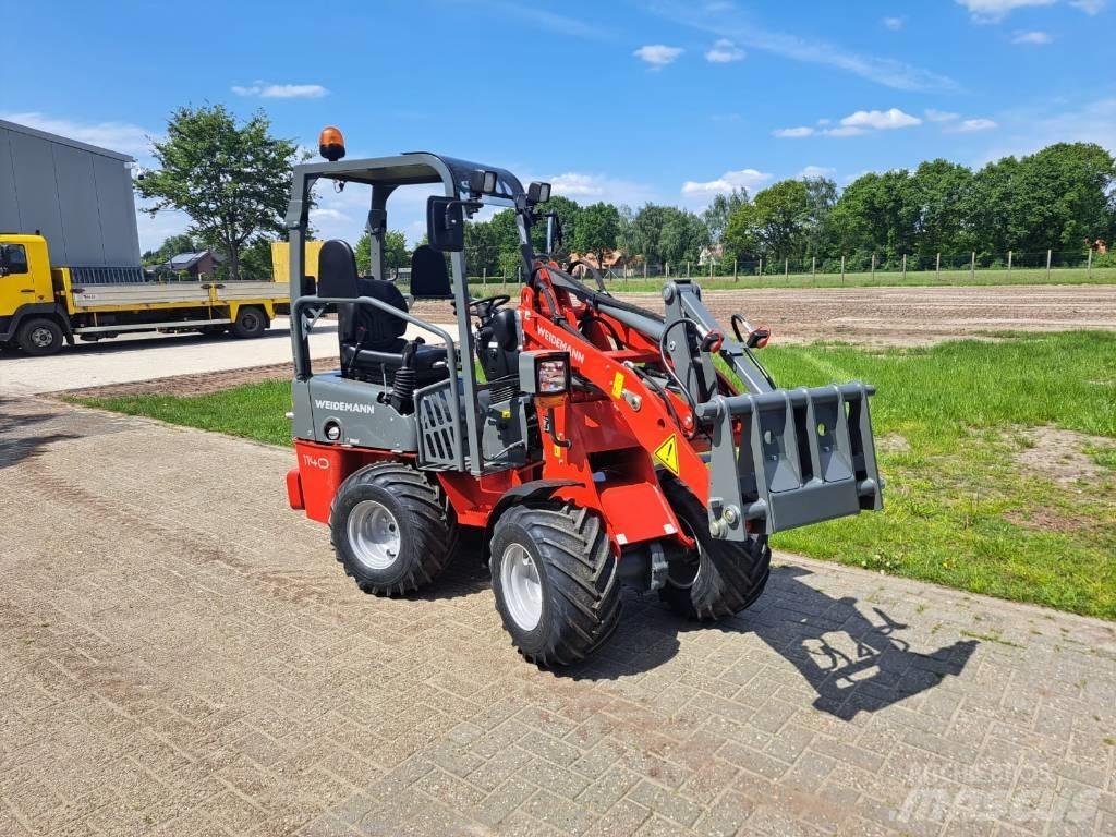 Weidemann 1140 لوادر صغيرة