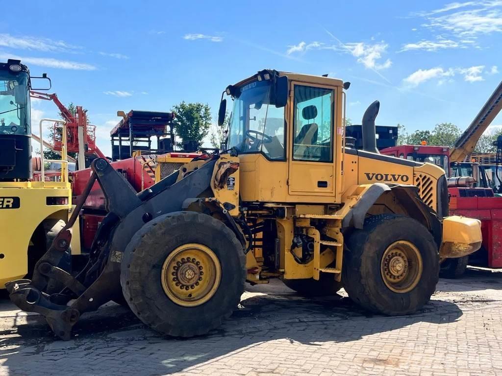 Volvo L90E لوادر بعجل