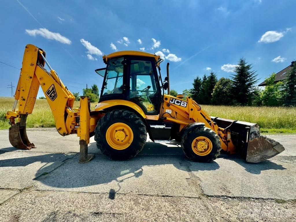 JCB 3CX لوادر ذات جرافات عكسية