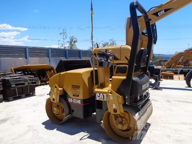 CAT CB224D مداحل ثنائية الاسطوانة