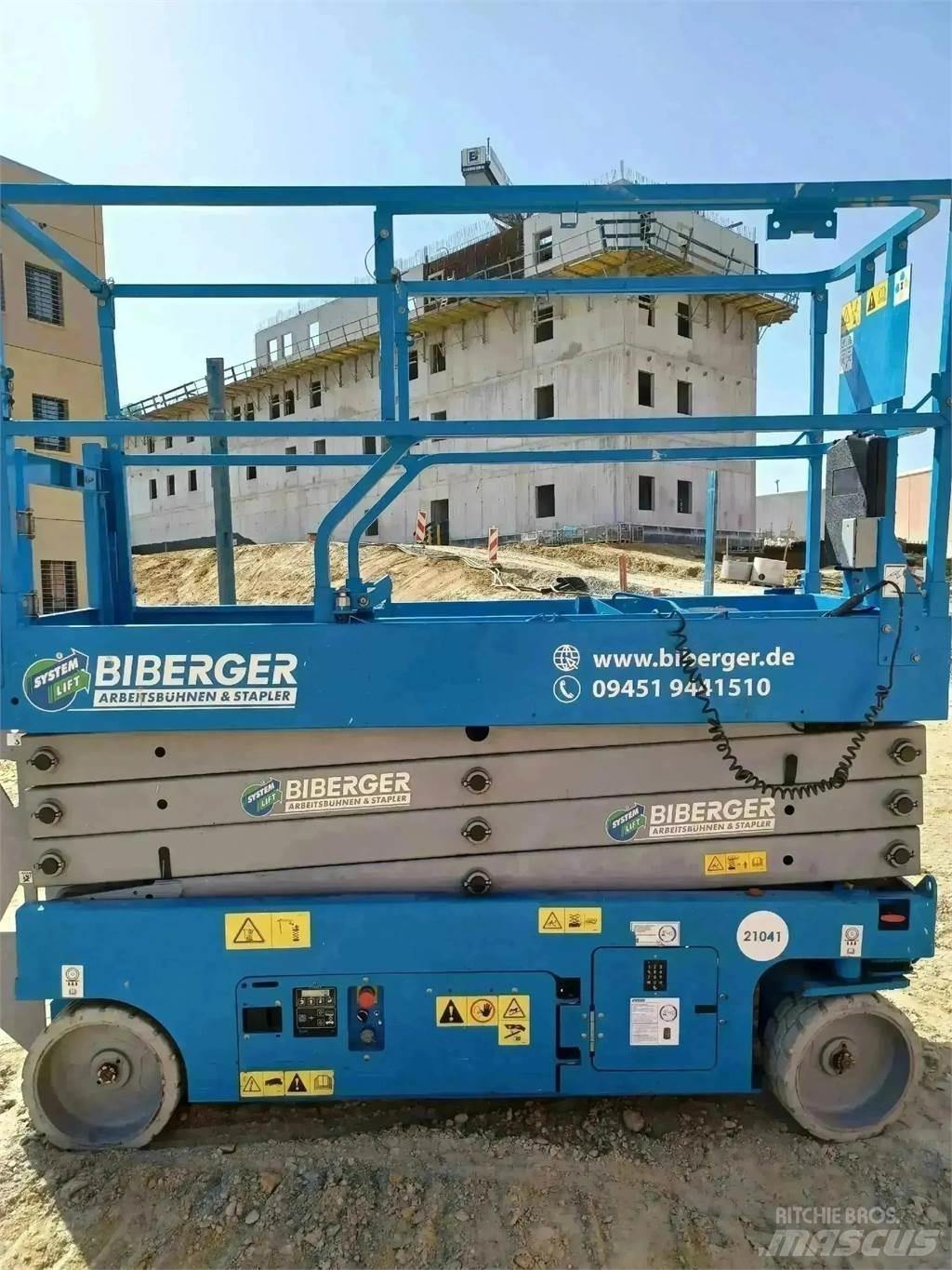 Genie GS 2632 رافعات مقصية الشكل