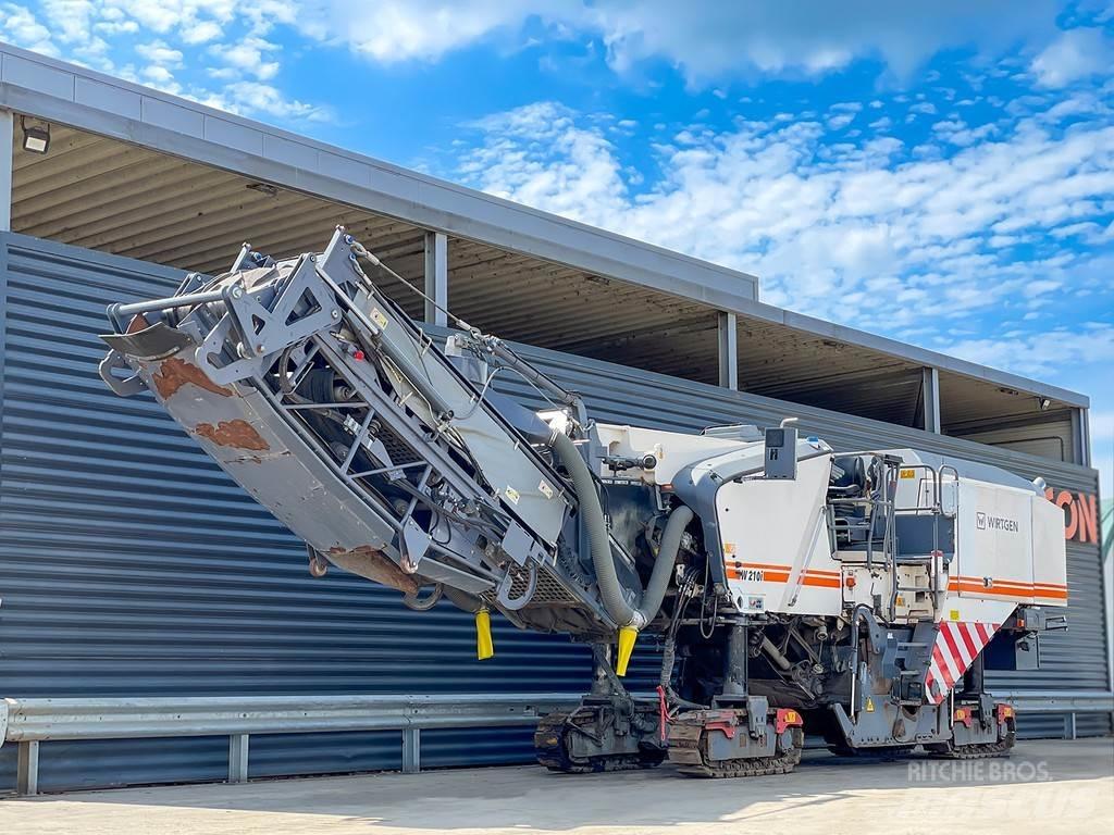 Wirtgen W 210 I ماكينات الكشط البارد للأسفلت