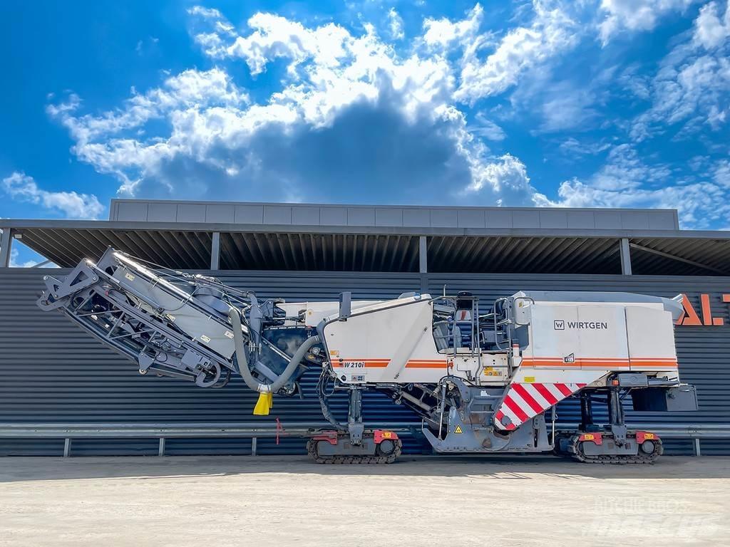 Wirtgen W 210 I ماكينات الكشط البارد للأسفلت