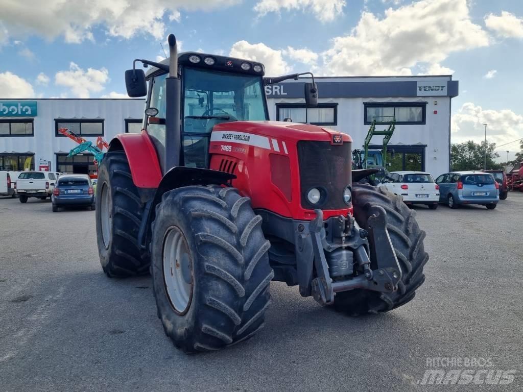 Massey Ferguson 7495 الجرارات