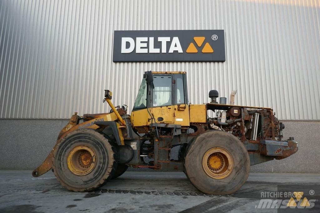 Komatsu WA470-6 لوادر بعجل