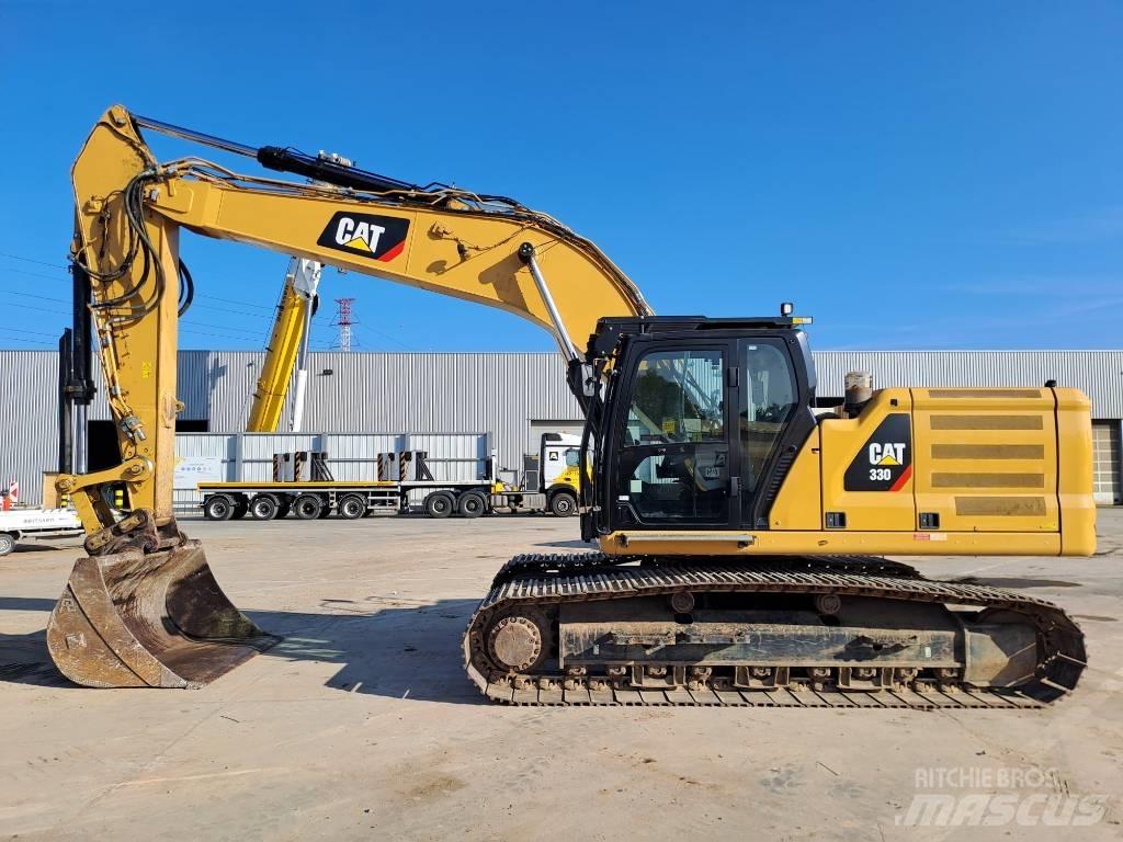 CAT 330 حفارات زحافة