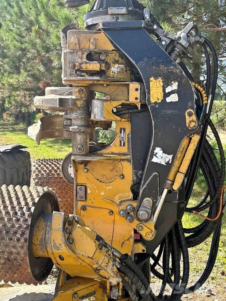 Tigercat TH575 رؤوس حصادات