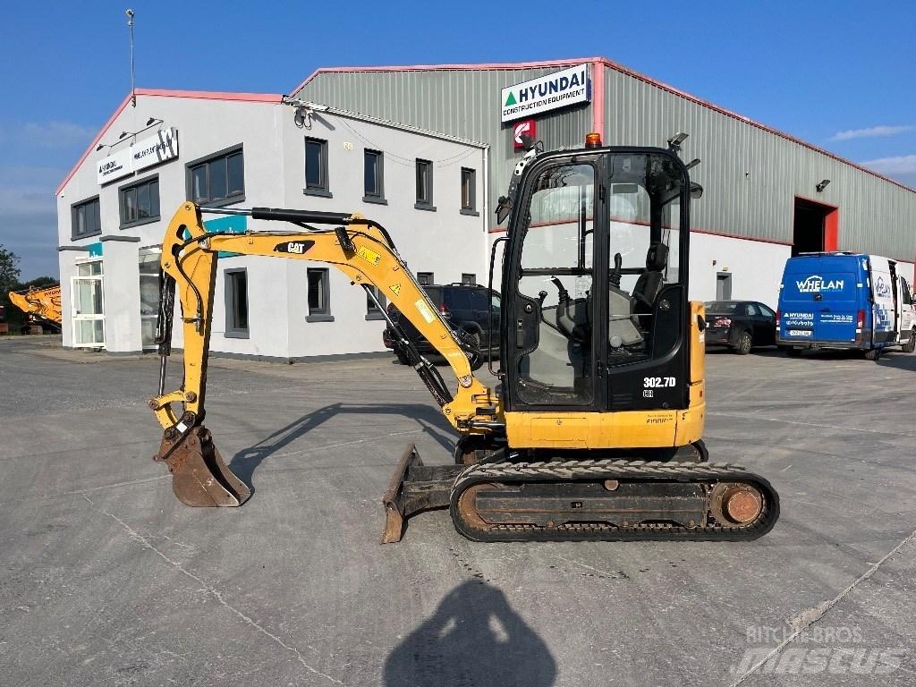 CAT 302.7 D CR حفارات صغيرة أقل من 7 طن (حفارات صغيرة)