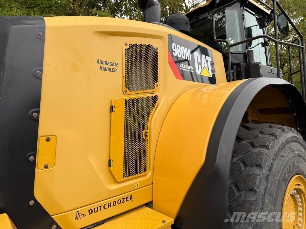 CAT 980 M لوادر بعجل