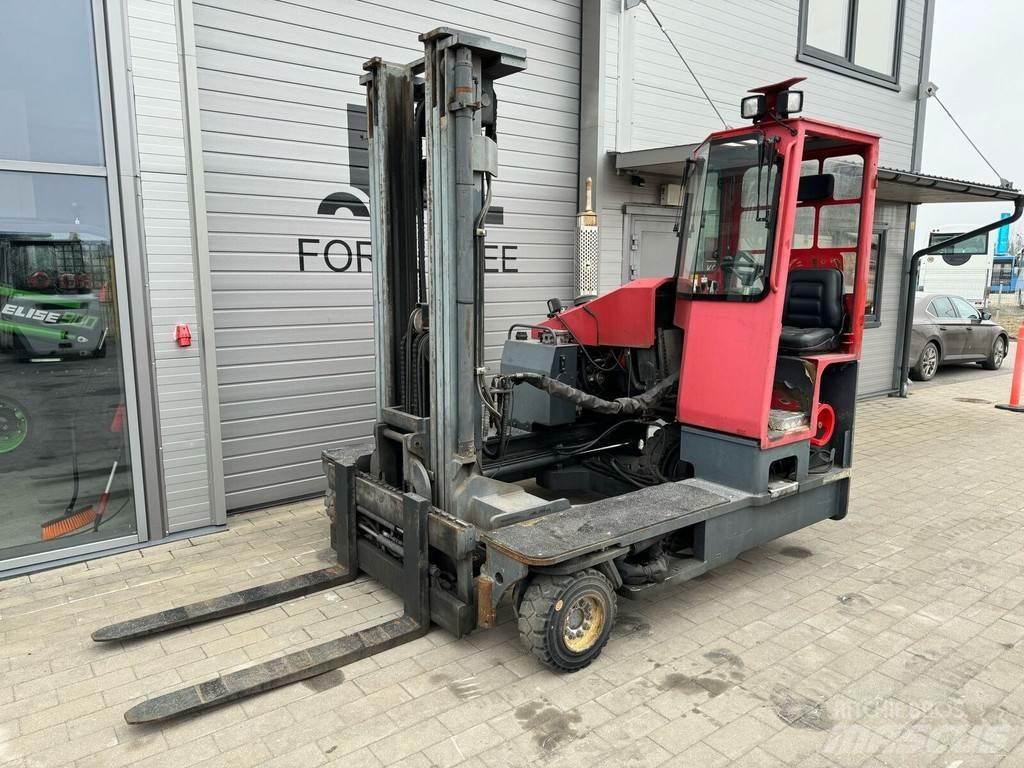 Combilift 4000 لوادر جانبية