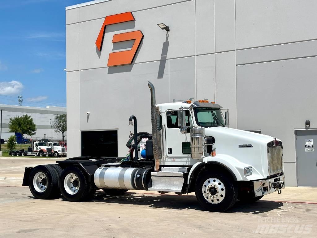 Kenworth T 800 وحدات الجر