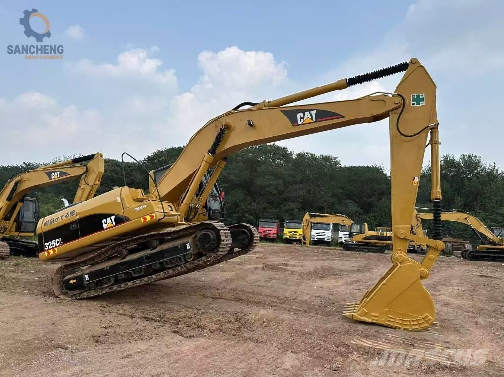 CAT 325 CL حفارات زحافة