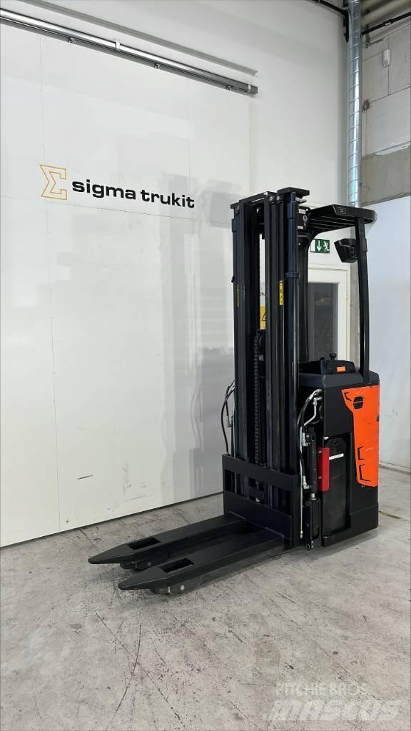 Rocla SST 16 AC شاحنات مناولة ذاتية الدفع