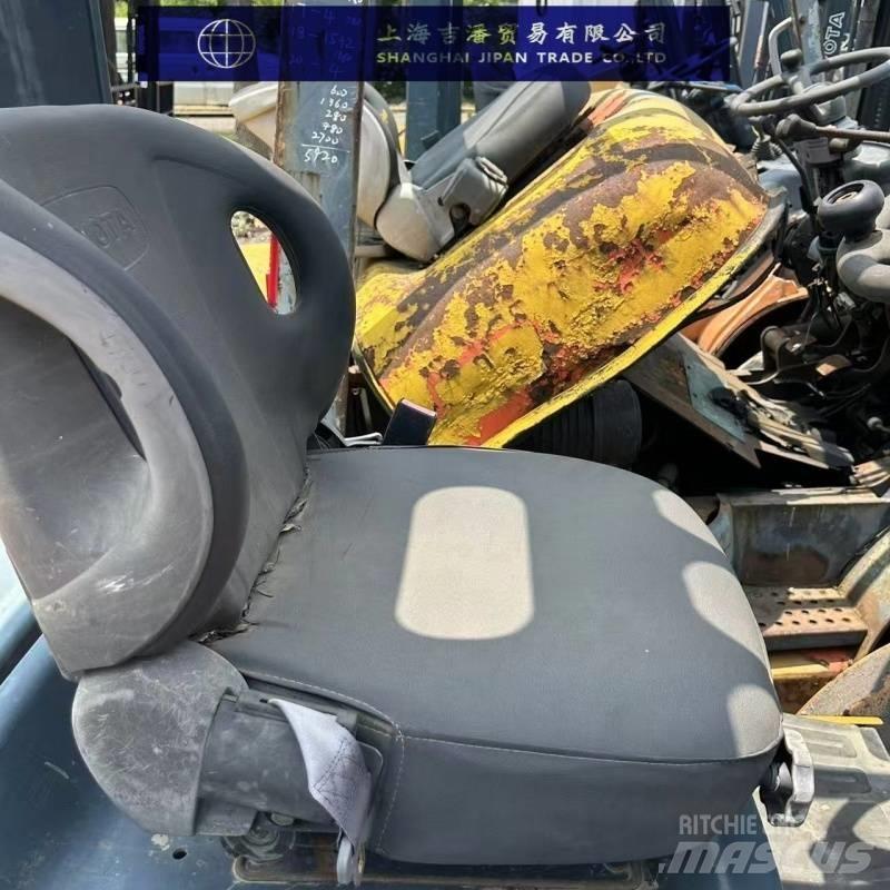 Toyota 20 شاحنات الديزل