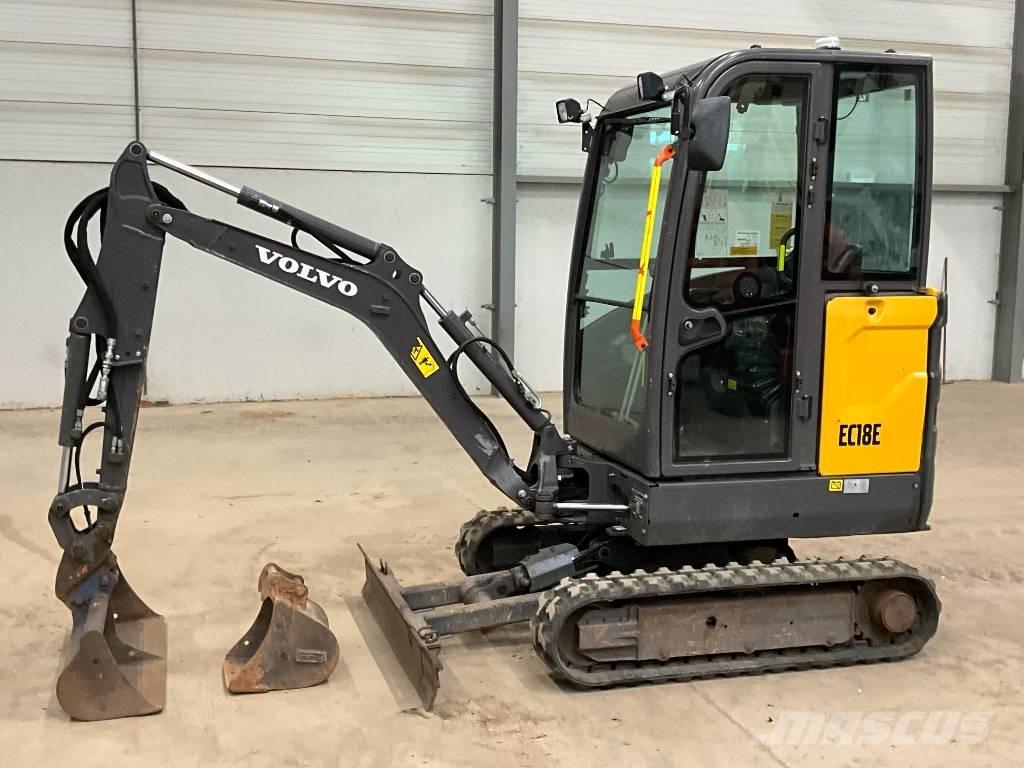 Volvo EC 18 E حفارات صغيرة أقل من 7 طن (حفارات صغيرة)