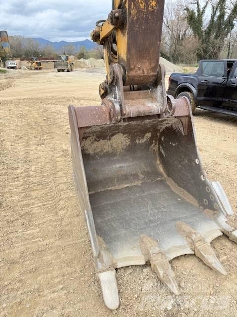 CAT 329 E LN حفارات زحافة
