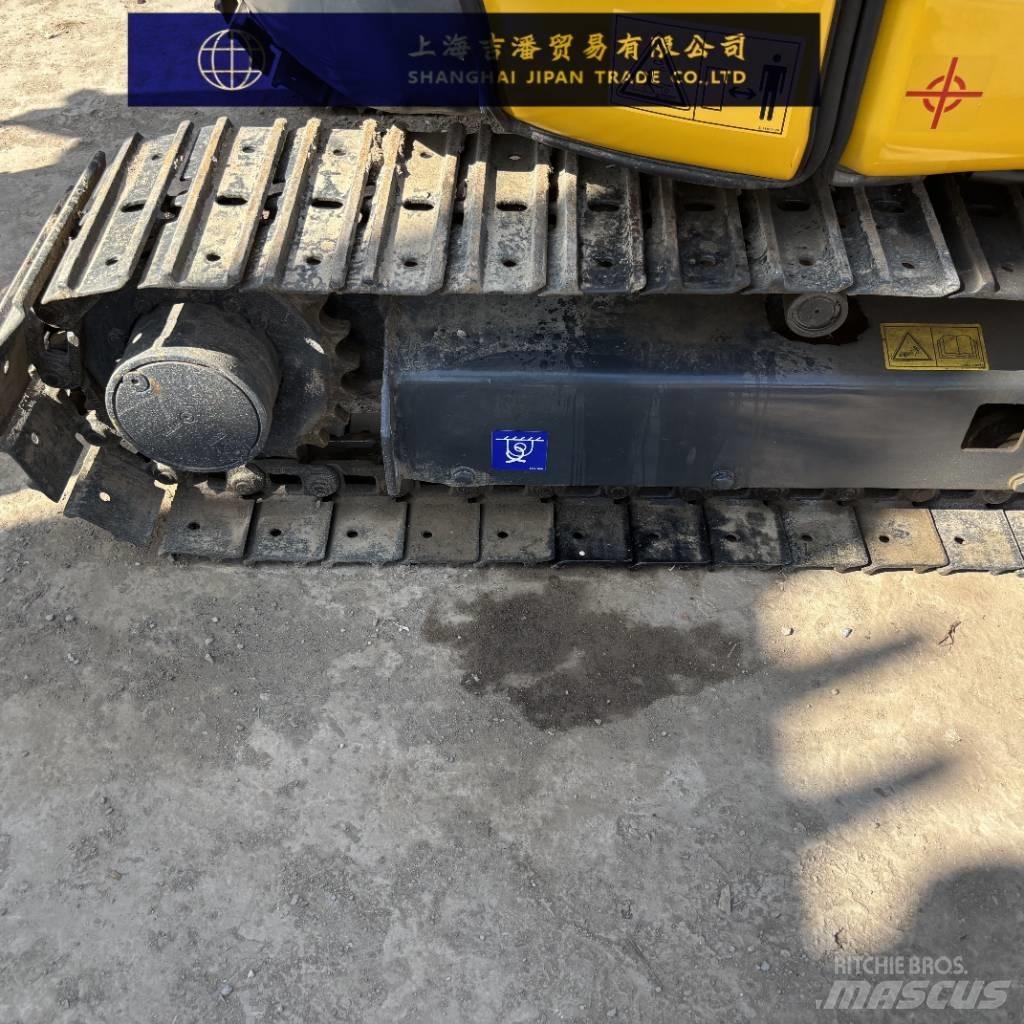 Komatsu PC 30 MR حفارات صغيرة أقل من 7 طن (حفارات صغيرة)
