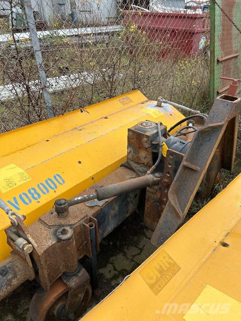 GMR FF2000 SPS كناسات