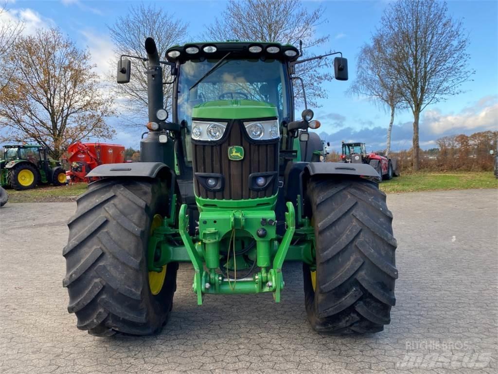 John Deere 6175 R الجرارات