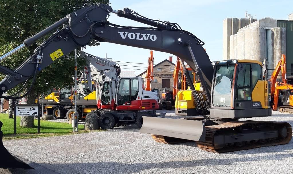 Volvo ECR 235 E حفارات زحافة