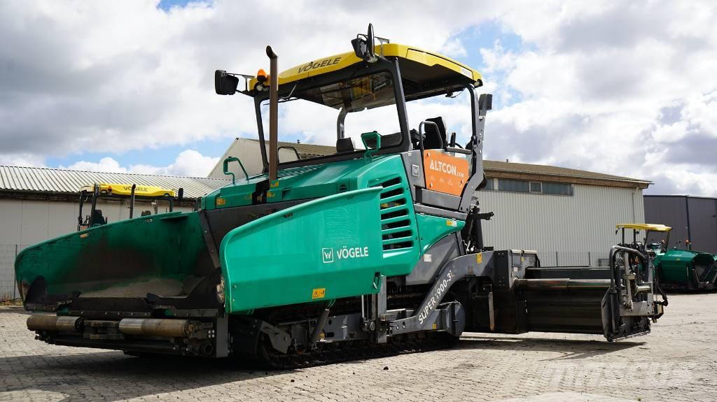 Vögele SUPER 1900-3I معدات السفلتة