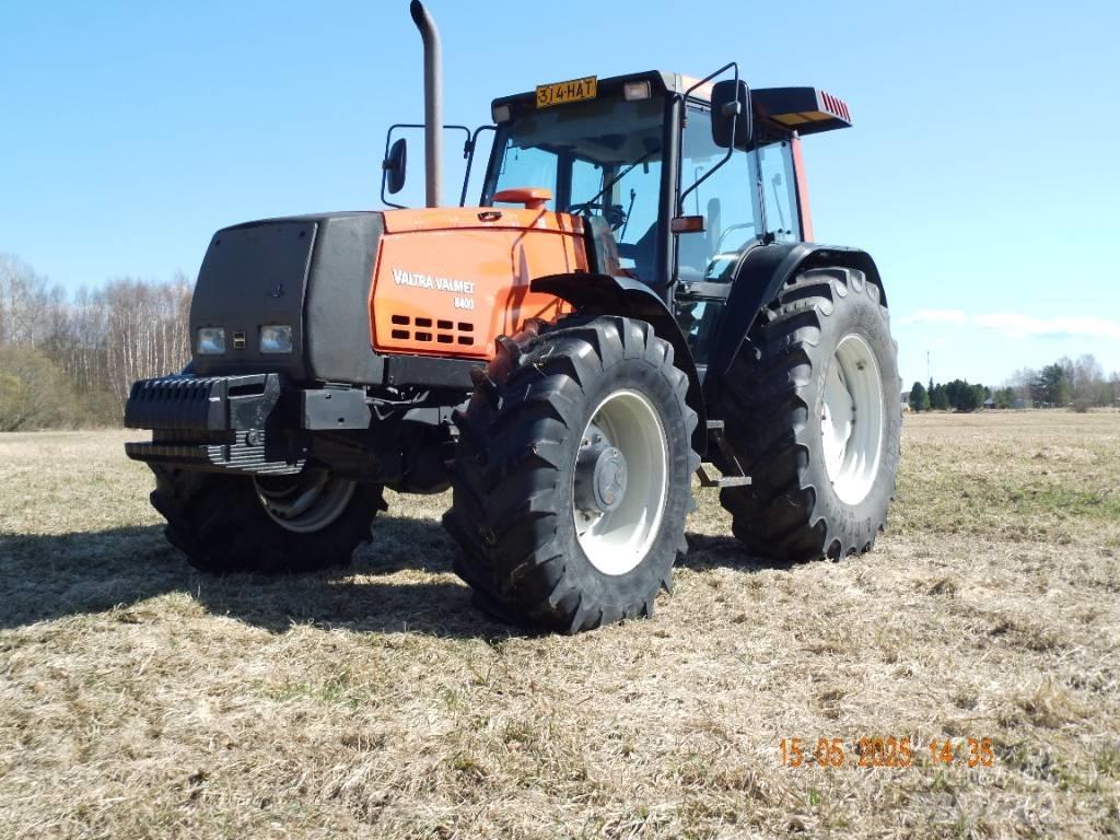 Valtra Valmet 8400 الجرارات