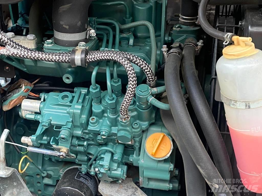 Volvo EC 27 C حفارات صغيرة أقل من 7 طن (حفارات صغيرة)