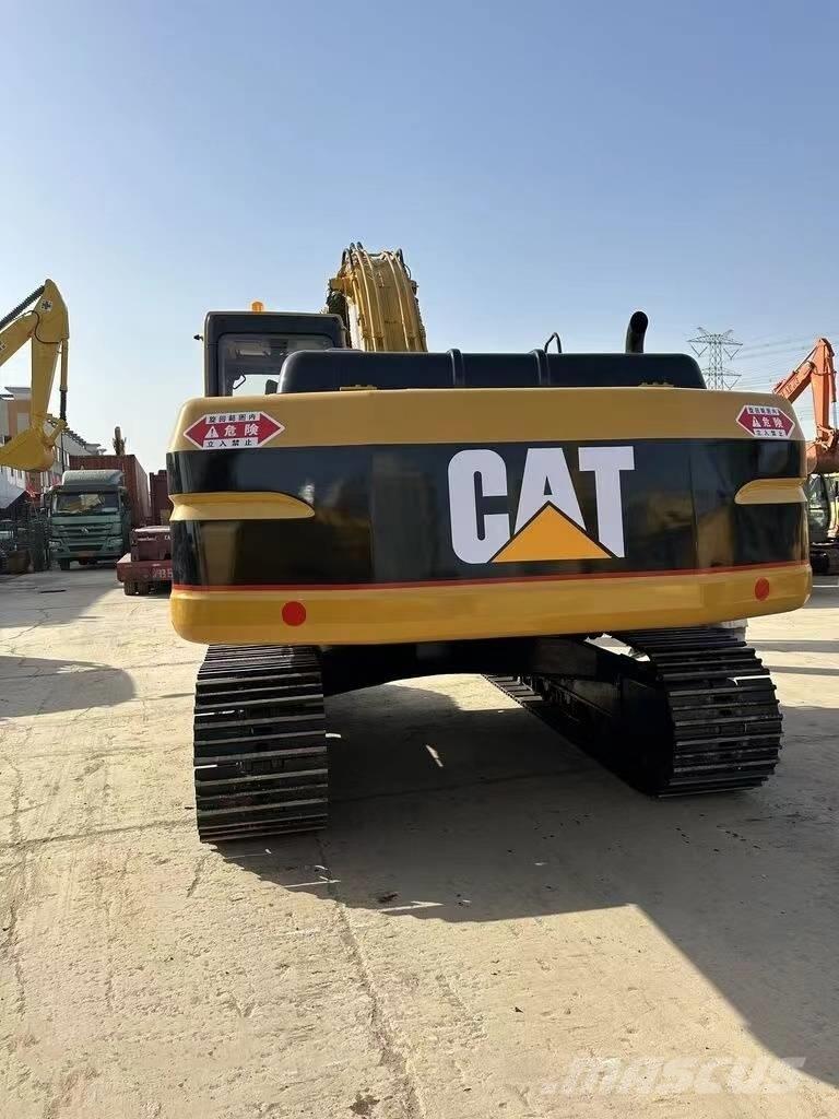 CAT 325 B L حفارات زحافة