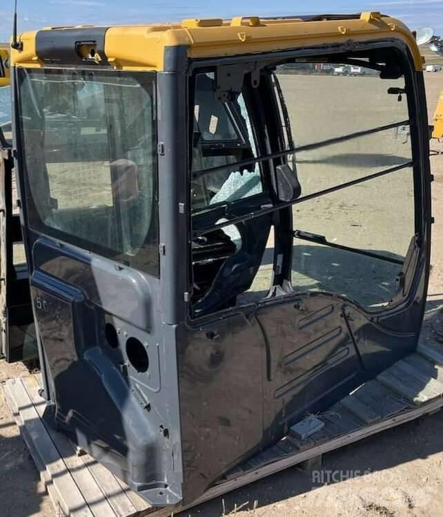 John Deere 290G LC حفارات زحافة