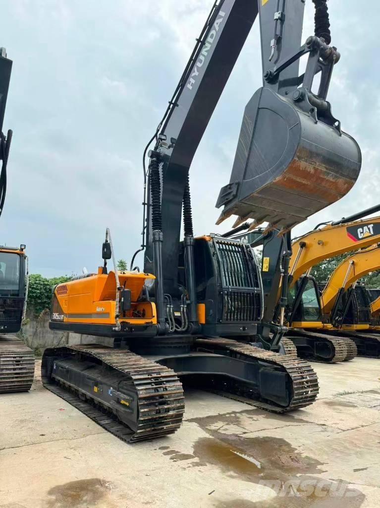 Hyundai R305LC-9T حفارات وسط 7 طن - 12 طن
