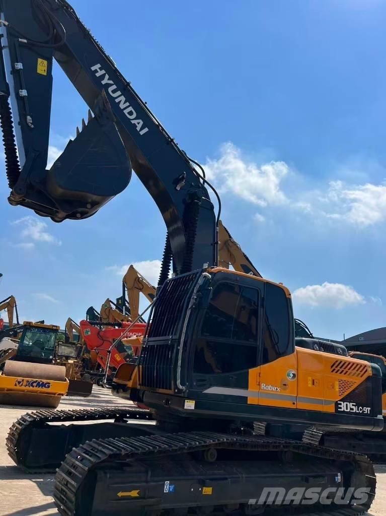 Hyundai R305LC-9T حفارات وسط 7 طن - 12 طن