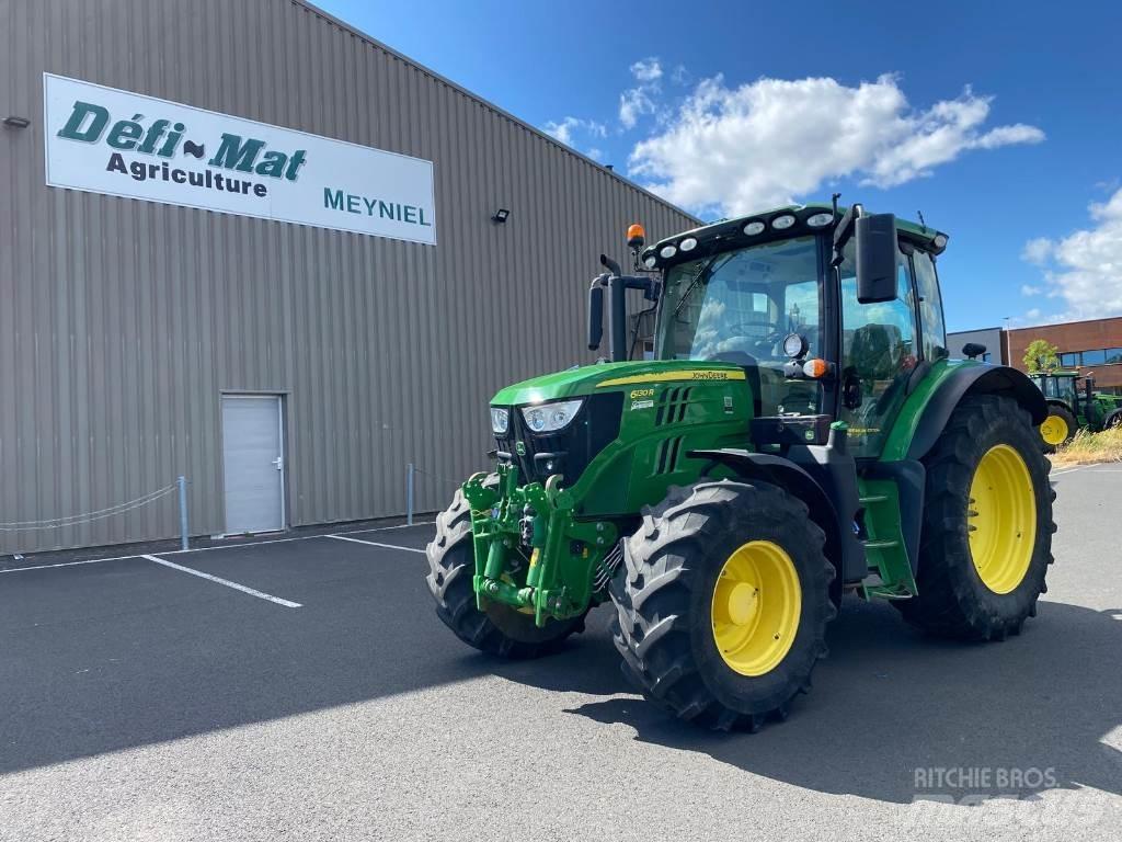John Deere 6130 R الجرارات