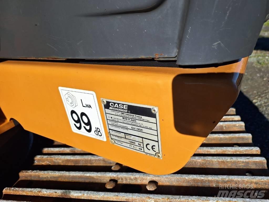 CASE CX 130 C حفارات زحافة