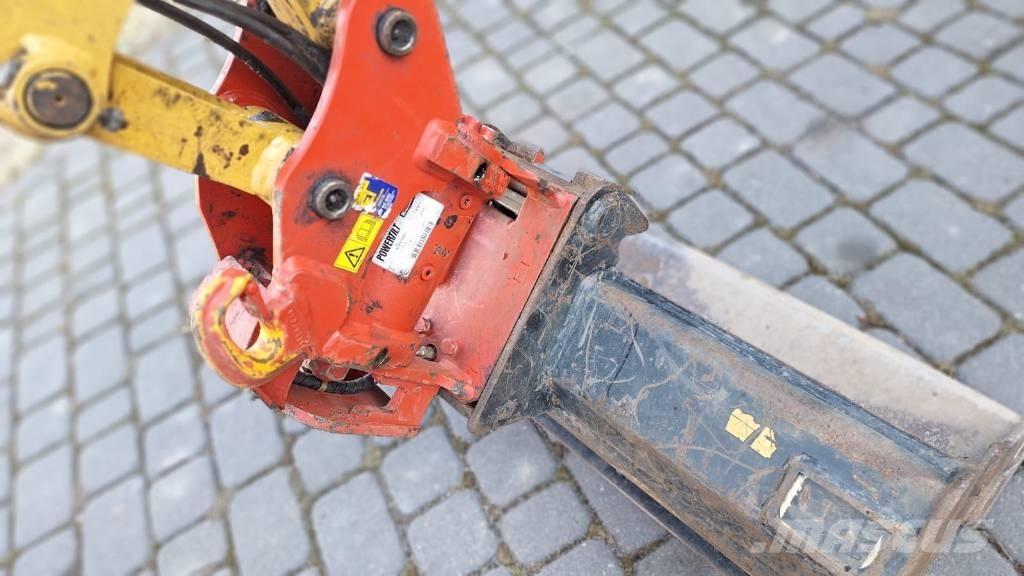 CAT 301.8 Rototilt حفارات صغيرة أقل من 7 طن (حفارات صغيرة)