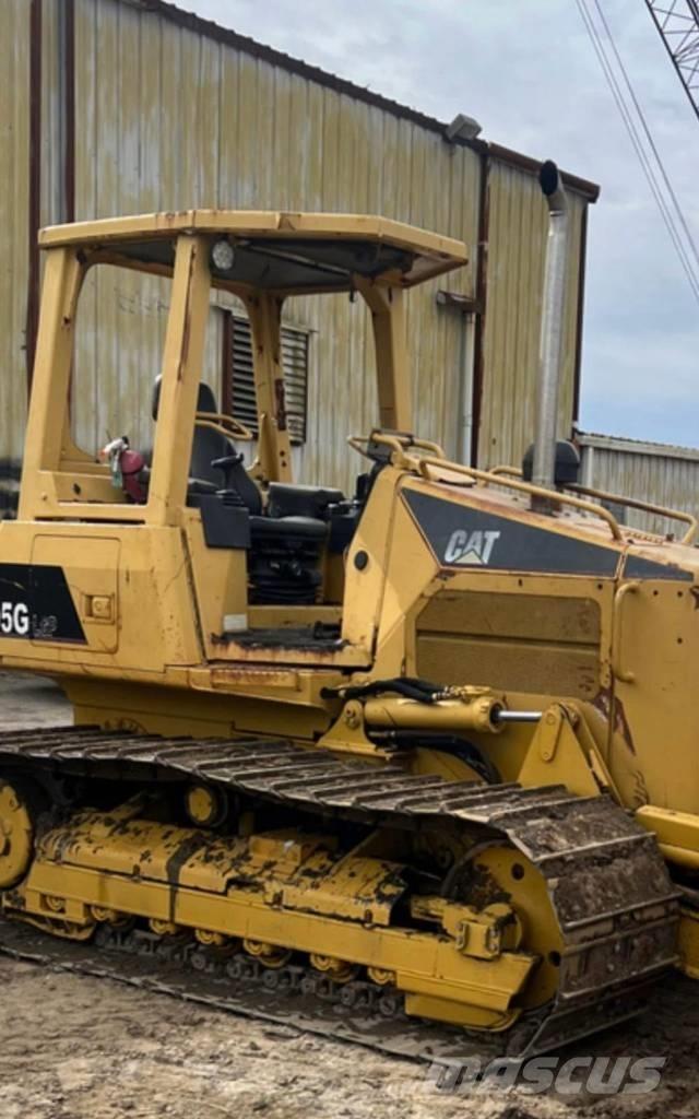CAT D 5 G LGP بلدوزرات مجنزرة