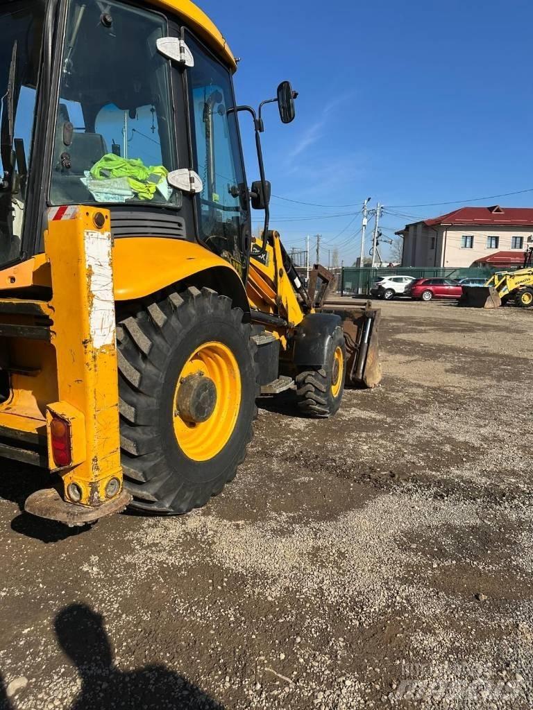 JCB 3 CX لوادر ذات جرافات عكسية