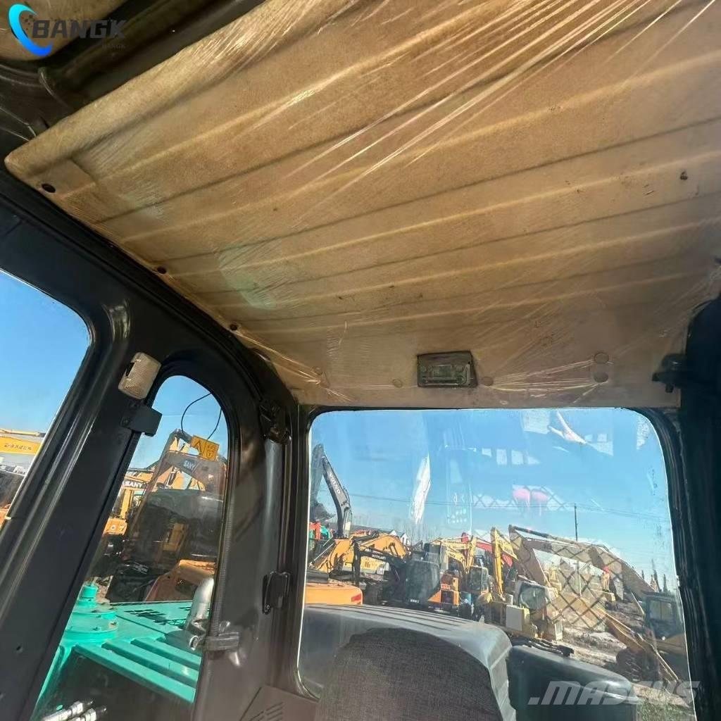 Kobelco SK 140 حفارات زحافة