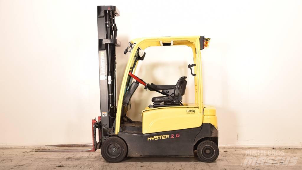 Hyster J 2.0 XN شاحنات ذات رافعات شوكية تعمل بالكهرباء