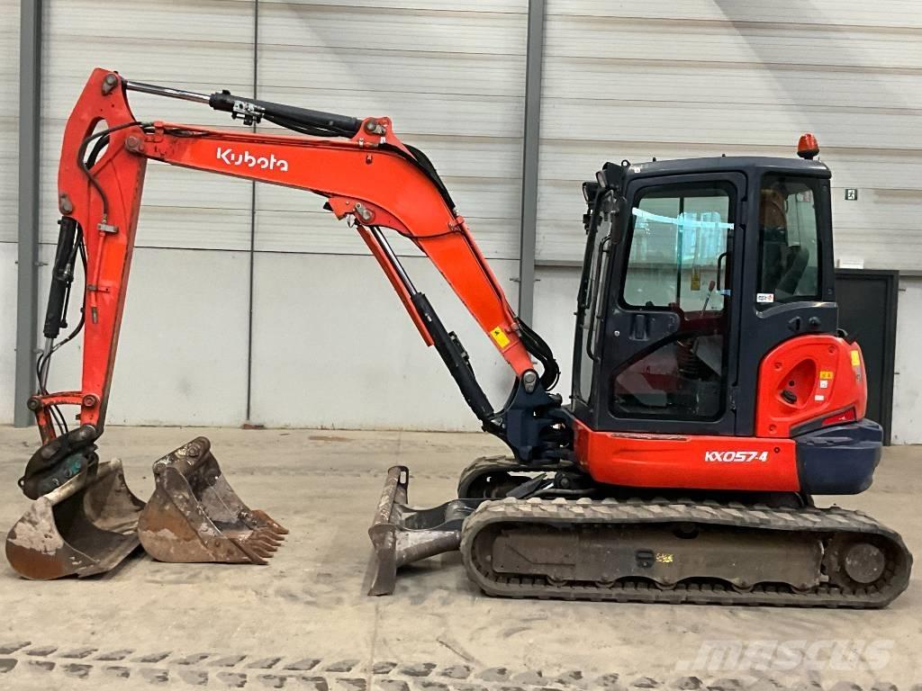 Kubota KX 057-4 حفارات صغيرة أقل من 7 طن (حفارات صغيرة)