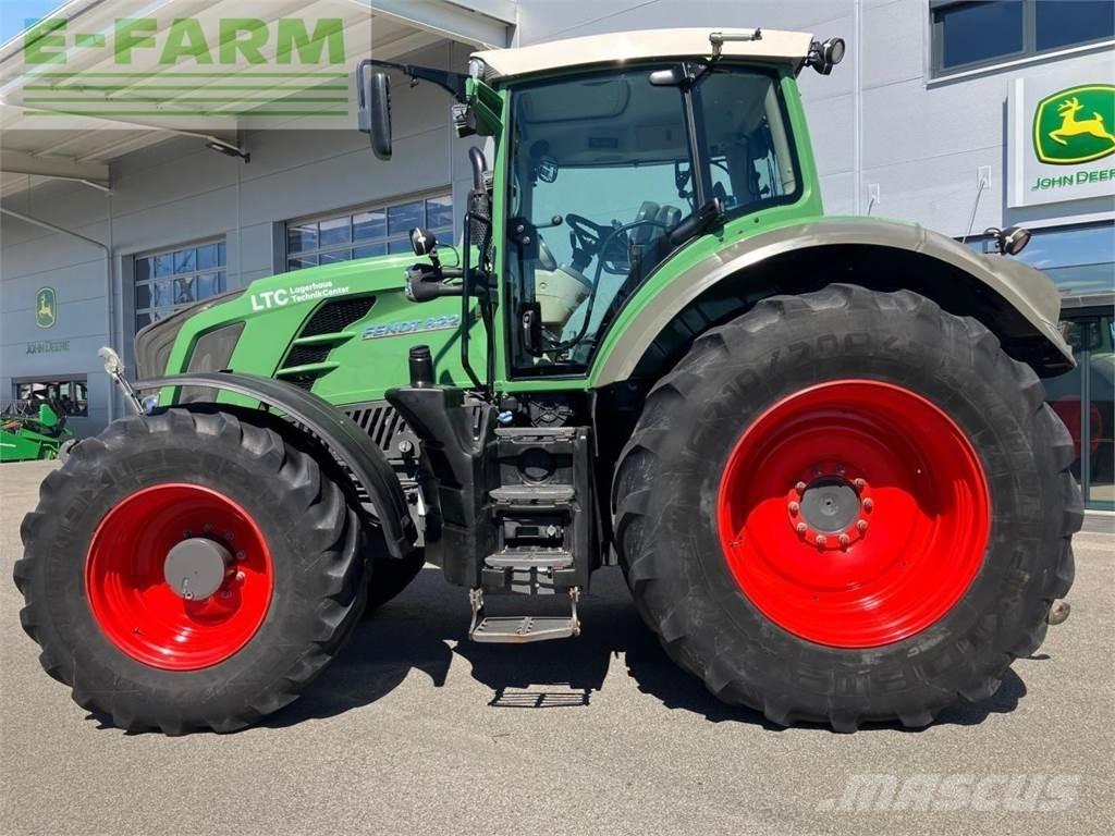 Fendt 822 Vario الجرارات