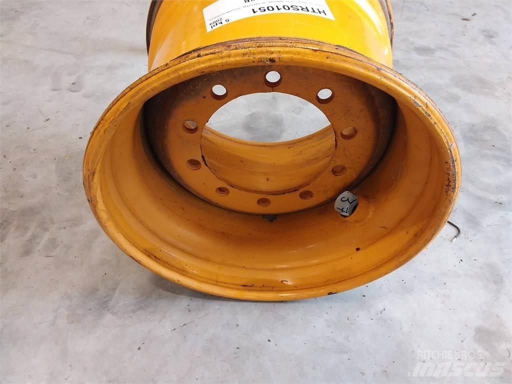 Rottne H11 20x24,5 الإطارات والعجلات والحافات