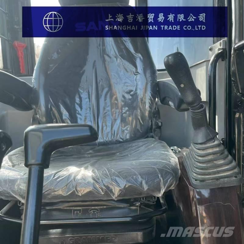Sany SY 75 C حفارات زحافة