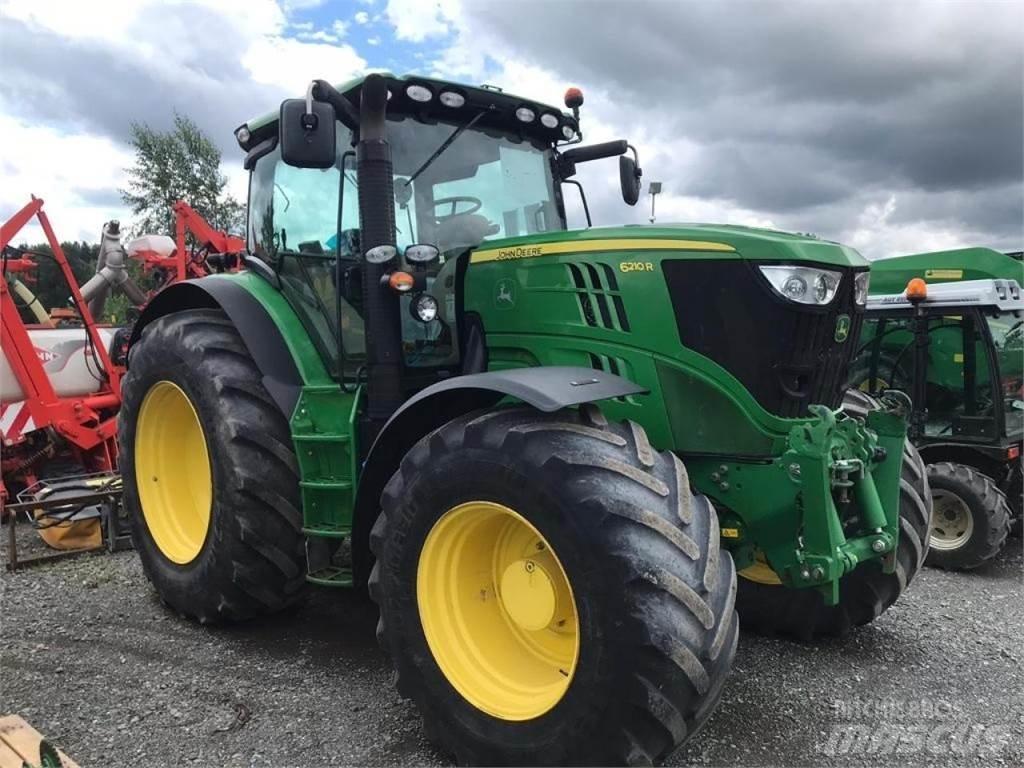 John Deere 6210R الجرارات