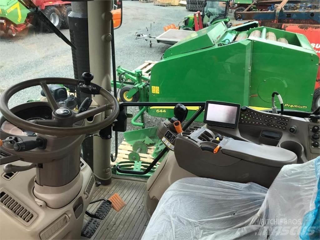 John Deere 6210R الجرارات