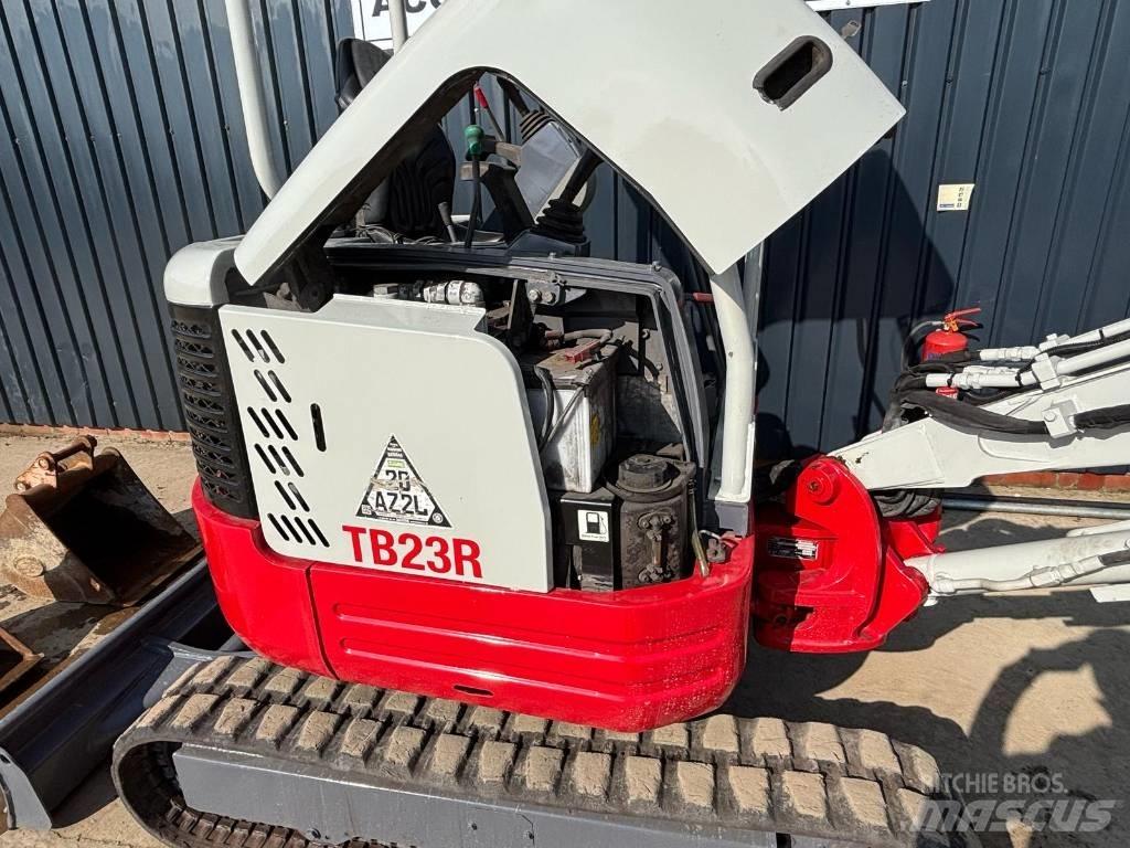 Takeuchi TB 23 R حفارات صغيرة أقل من 7 طن (حفارات صغيرة)